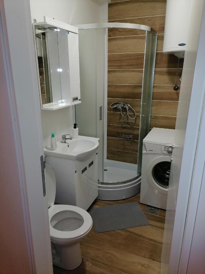 פטרוברדין Apartman Stimac מראה חיצוני תמונה